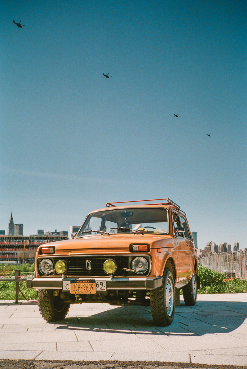 Illustration for article titled The Story Behind The Bright Orange Soviet 4x4 Rolling Through Brooklyn